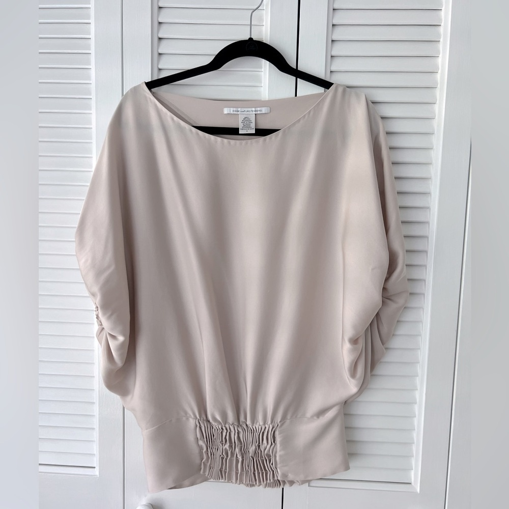 DVF Handy Silk Top, taupe, pullover, size 4